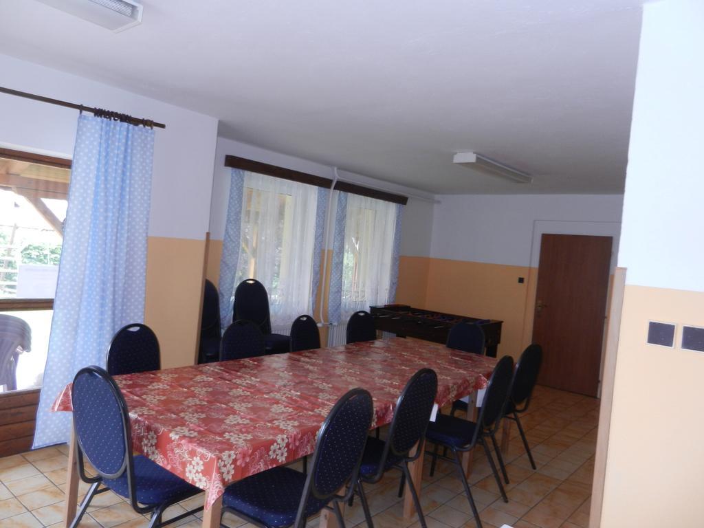 Chata Pod Hájkem Vrchlabí Buitenkant foto