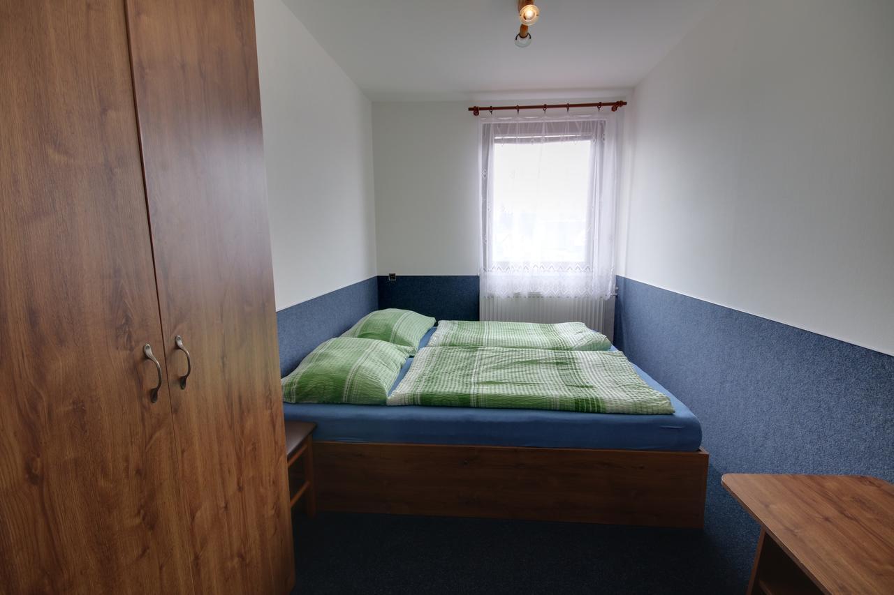 Chata Pod Hájkem Vrchlabí Buitenkant foto
