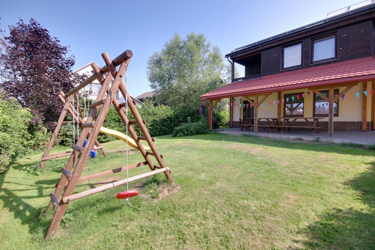 Chata Pod Hájkem Vrchlabí Buitenkant foto
