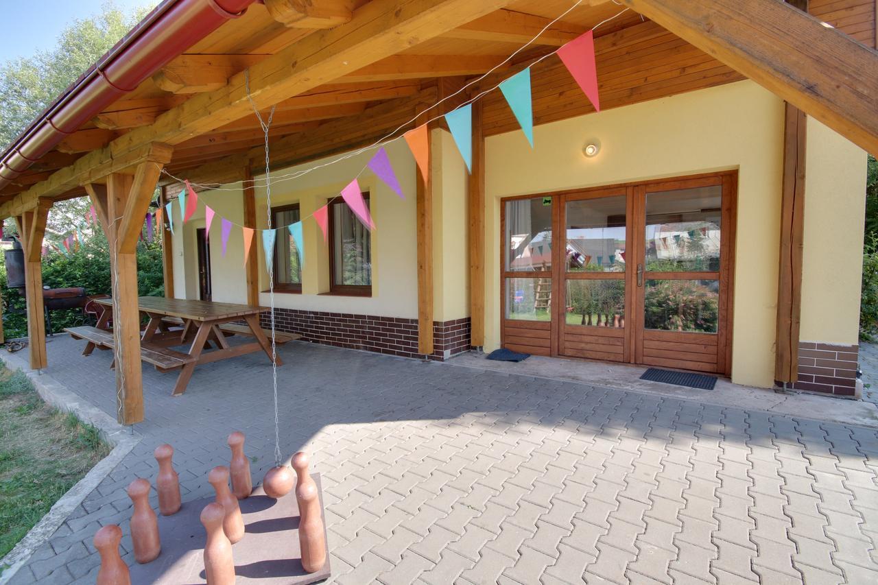Chata Pod Hájkem Vrchlabí Buitenkant foto